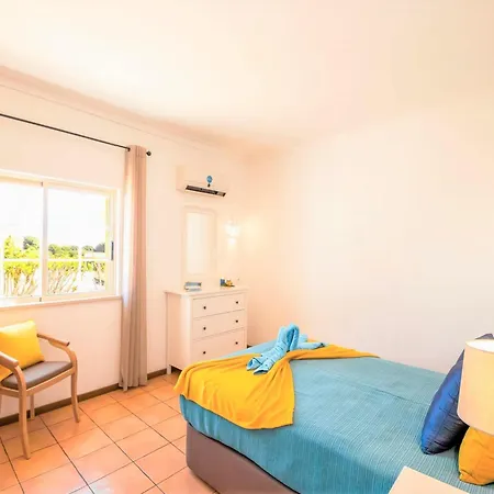 With Heatable Pool * Albufeira