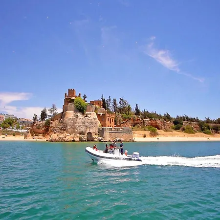 Villa Near Sao Rafael Beach With Private Pool *